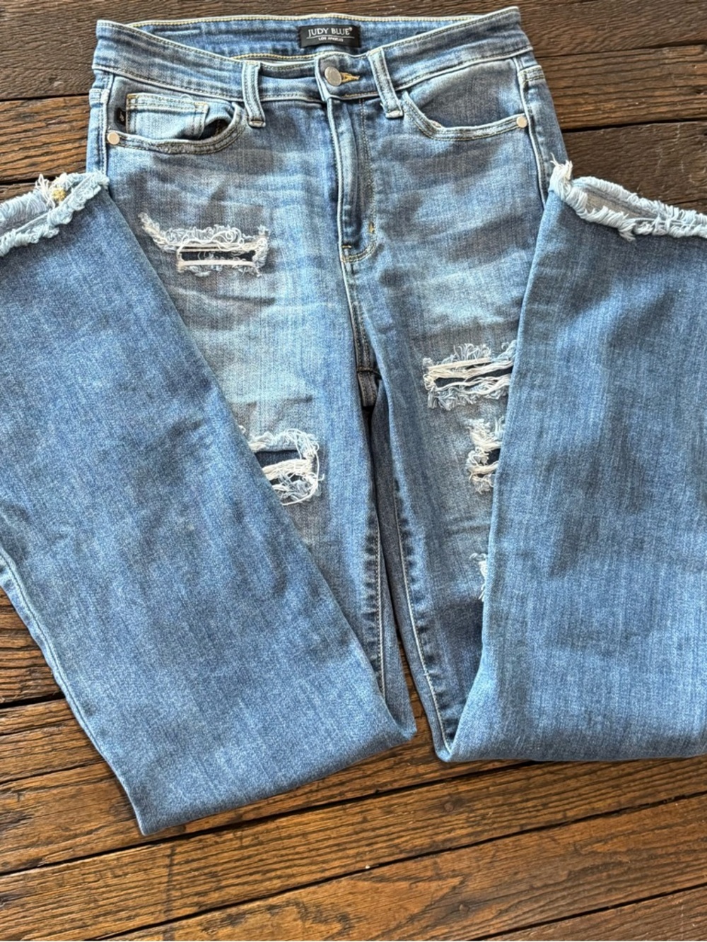 Judy Blue Distressed Boot Cut Jeans with Frayed Hem Size 5/27
